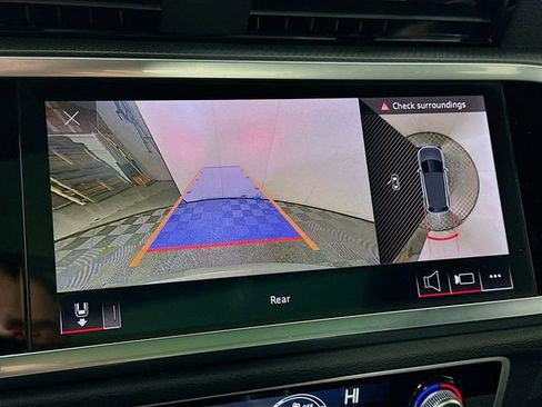 Used 2022 Audi Q3 2.0T Premium Plus w/ Premium Plus Package image 14