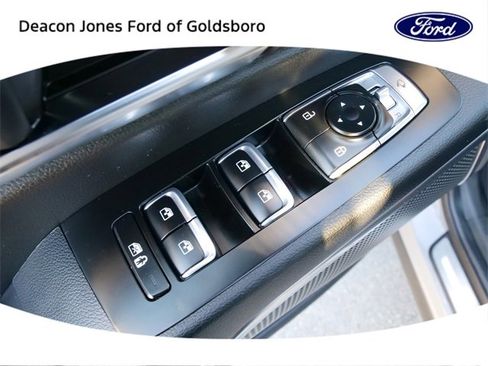 Used 2022 Kia Telluride SX w/ Nightfall Edition Package image 19