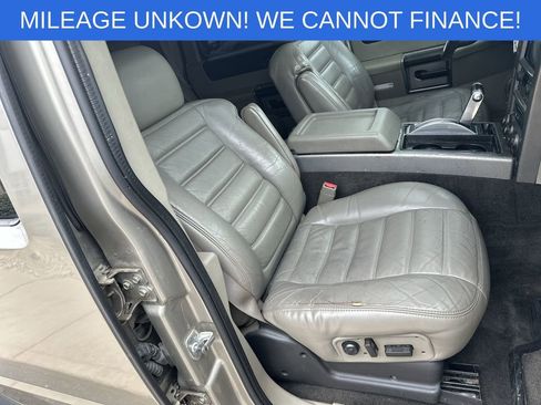 Used 2003 HUMMER H2 Base w/ Preferred Equipment Group image 23