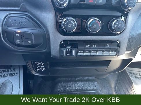 New 2025 RAM 4500 Tradesman image 16