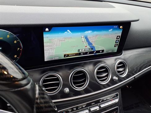 Used 2021 Mercedes-Benz E 350 Sedan image 12