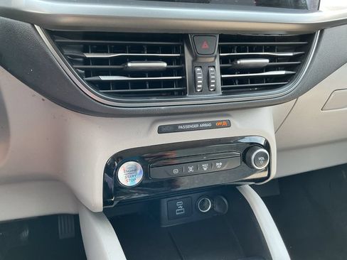 Used 2023 Ford Escape SE FWD image 27
