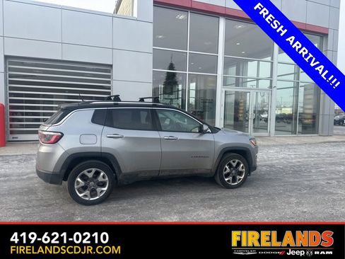 Used 2018 Jeep Compass Limited image 24