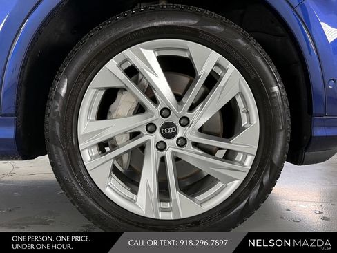 Used 2023 Audi Q7 2.0T Premium Plus AWD/4WD image 16