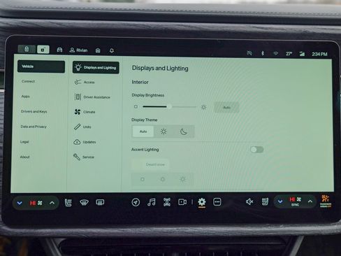 Used 2022 Rivian R1T Adventure image 58