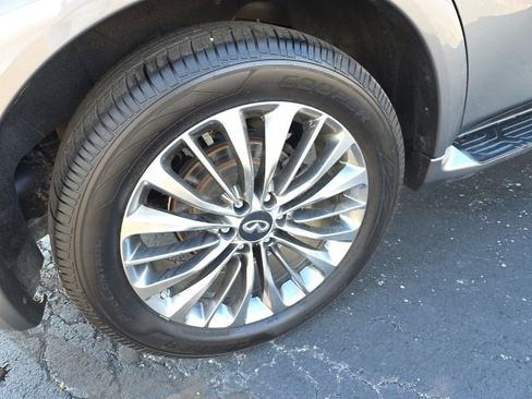 Used 2018 INFINITI QX80 4WD w/ Driver Assistance Package image 70