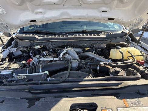 Used 2023 Ford F250 XLT w/ FX4 Off-Road Package image 10