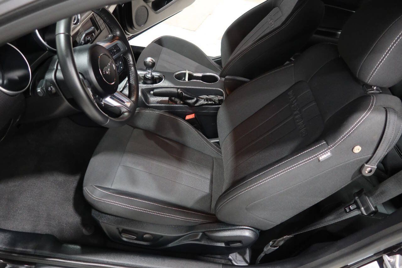 Used 2022 Ford Mustang GT w/ GT Performance Package RWD image 18