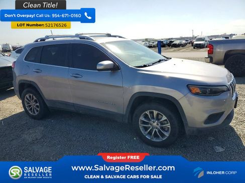 Used 2019 Jeep Cherokee Latitude Plus w/ Comfort/Convenience Group AWD/4WD image 5