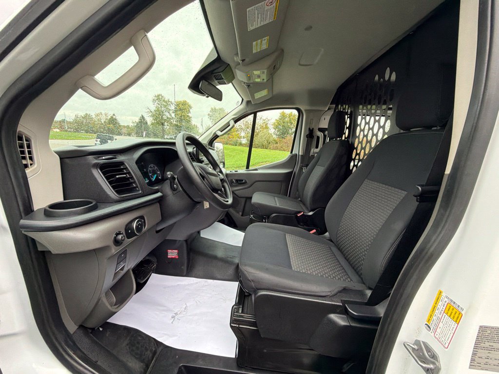 Used 2025 Ford Transit 250 Low Roof w/ Exterior Upgrade Package RWD image 15