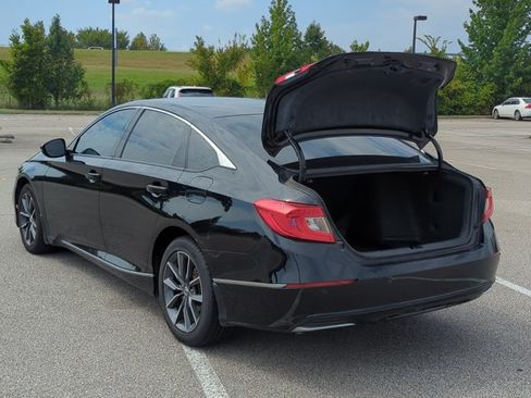 Used 2022 Honda Accord EX-L image 8