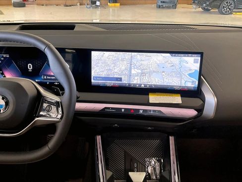 New 2026 BMW X3 xDrive30 w/ Premium Package image 6