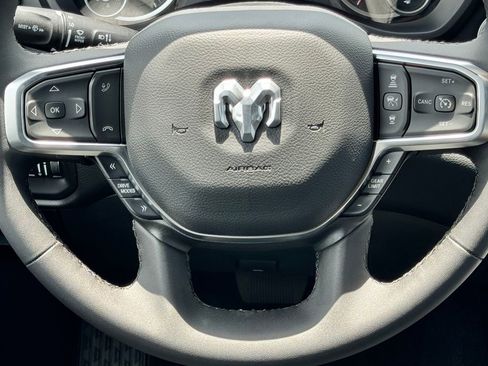 New 2026 RAM 1500 4x4 Crew Cab image 18