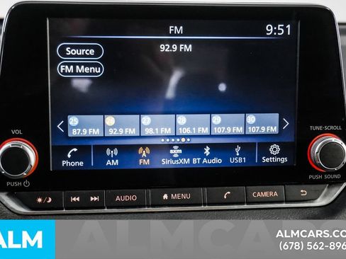 Used 2024 Nissan Sentra SV FWD image 37
