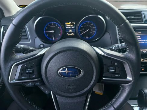 Used 2018 Subaru Outback 2.5i Premium w/ Popular Package #1 AWD/4WD image 34