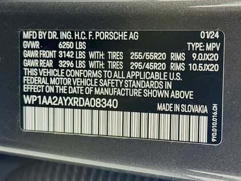 Used 2024 Porsche Cayenne image 24