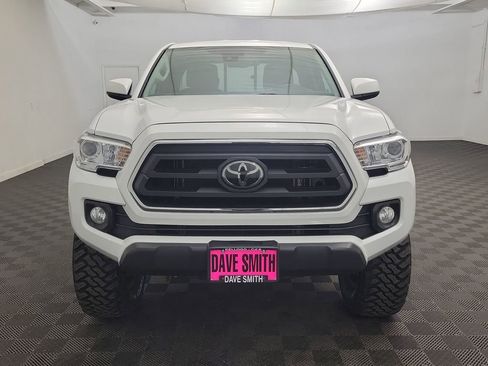 Used 2022 Toyota Tacoma SR5 image 5