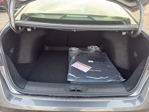 New 2026 Nissan Sentra SV w/ SV Convenience Package FWD image 34