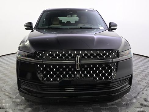 New 2027 Lincoln Navigator L Black Label AWD/4WD image 10