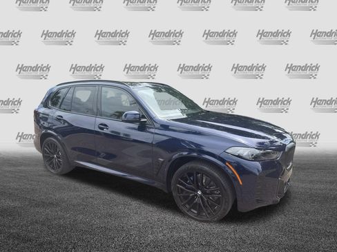 New 2026 BMW X5 xDrive40i w/ M Sport Package AWD/4WD image 2