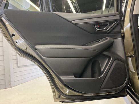 Certified 2025 Subaru Outback Premium w/ Popular Package #1A image 26