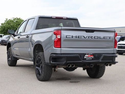 Used 2021 Chevrolet Silverado 1500 Custom Trail Boss w/ Safety Confidence Package AWD/4WD image 11