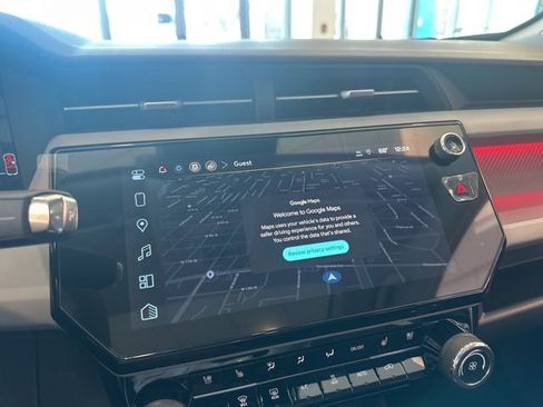 New 2027 Chevrolet Bolt RS w/ Technology Package FWD image 22