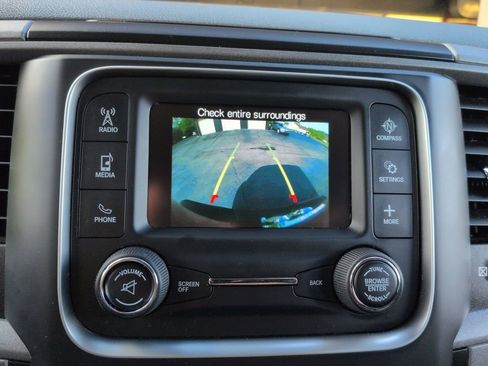 Used 2018 RAM 1500 Express w/ Express Value Package AWD/4WD image 11