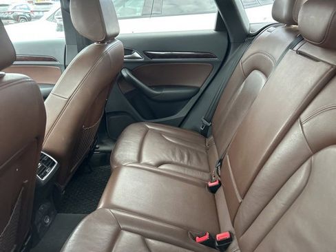 Used 2016 Audi Q3 2.0T Premium Plus w/ Technology Package image 6