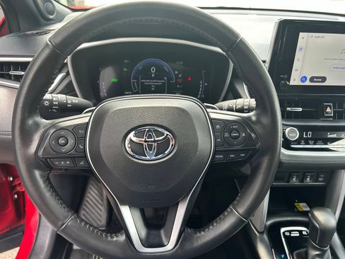Used 2023 Toyota Corolla Cross AWD Hybrid w/ Convenience Package image 16