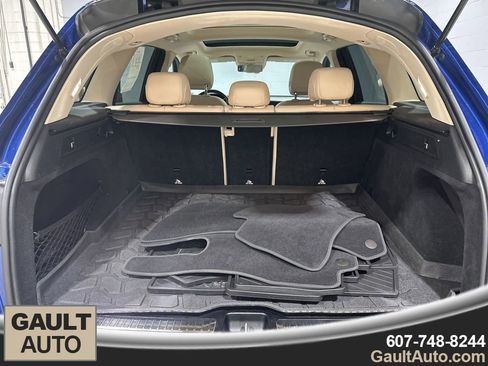 Used 2020 Mercedes-Benz GLC 300 GLC 300 image 18