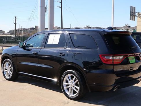 Used 2023 Dodge Durango GT image 5
