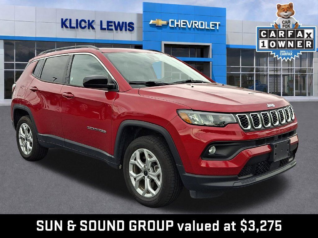 Used 2025 Jeep Compass Latitude w/ Sun & Sound Group AWD/4WD 360° Tour