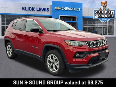 Used 2025 Jeep Compass Latitude w/ Sun & Sound Group