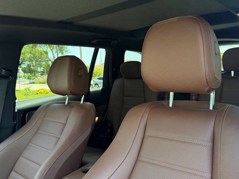 Certified 2026 Mercedes-Benz GLS 450 4MATIC image 18
