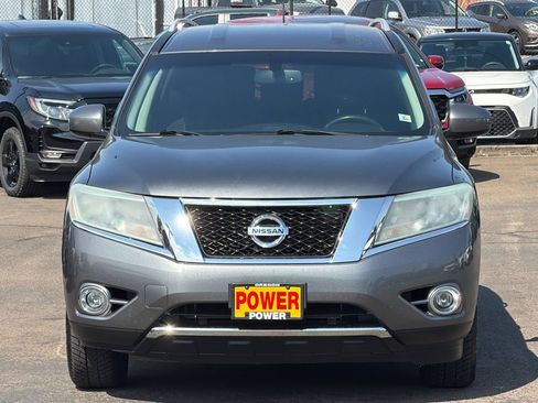 Used 2015 Nissan Pathfinder SV AWD/4WD image 8