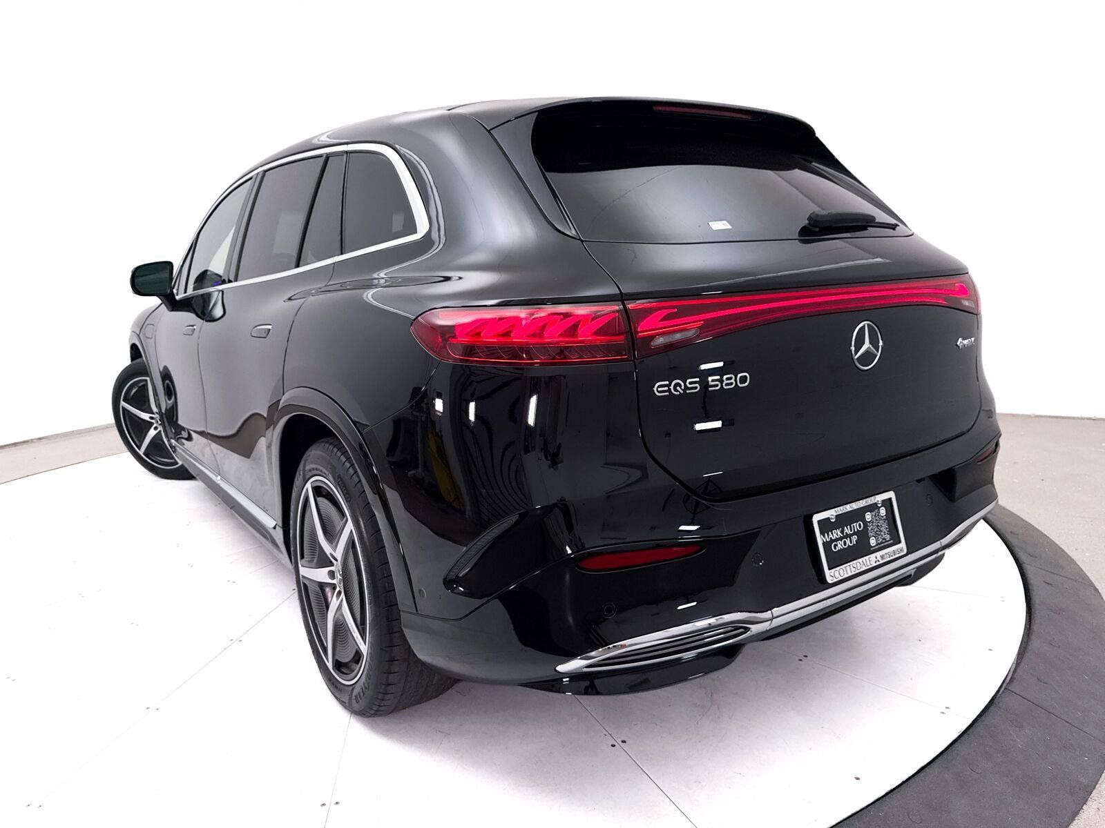 Used 2023 Mercedes-Benz EQS 580 4MATIC SUV image 9