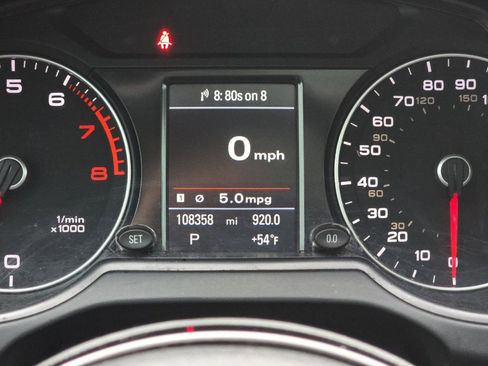 Used 2013 Audi Q5 3.0T Premium Plus w/ Audi MMI Navigation Plus Pkg image 28