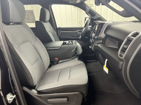 Used 2023 RAM 1500 Big Horn AWD/4WD image 21