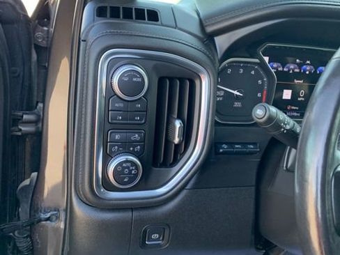 Used 2020 GMC Sierra 1500 Denali w/ Denali Ultimate Package AWD/4WD image 21