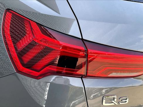 Used 2020 Audi Q3 2.0T Premium w/ Convenience Package image 26