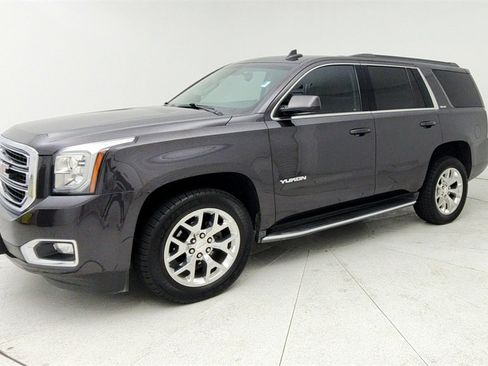 Used 2016 GMC Yukon SLE w/ Convenience Package image 4