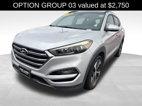 Used 2016 Hyundai Tucson Limited w/ Option Group 03 FWD image 1