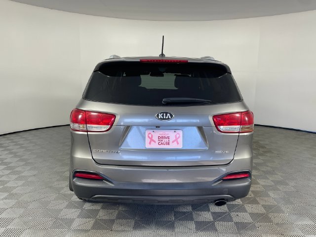 Used 2016 Kia Sorento LX FWD image 14