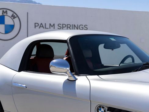 Used 2001 BMW Z8 RWD image 18