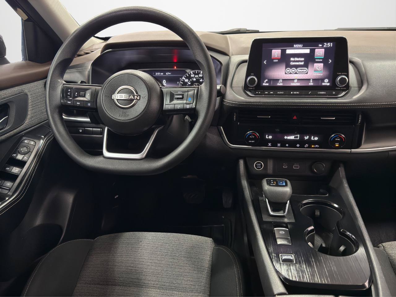 Used 2022 Nissan Rogue SV FWD image 14