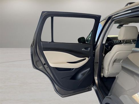 Used 2019 Buick Envision Premium image 21