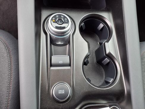 New 2026 Ford Explorer Active image 13