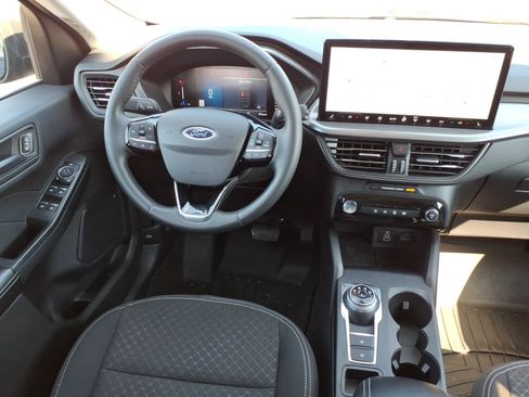 Used 2024 Ford Escape Active w/ Tech Pack #1 AWD/4WD image 17