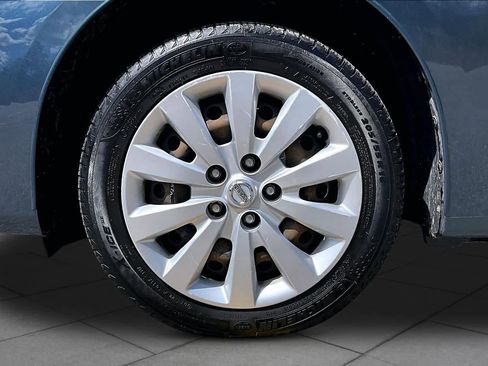 Used 2014 Nissan Sentra SV FWD image 11